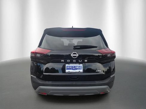 Used 2023 Nissan Rogue S AWD/4WD image 3