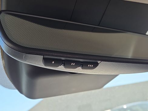 New 2026 Kia Sorento S w/ S Panoramic Sunroof Package image 17