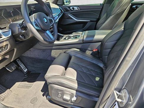 Certified 2026 BMW X5 xDrive40i w/ M Sport Package AWD/4WD image 15