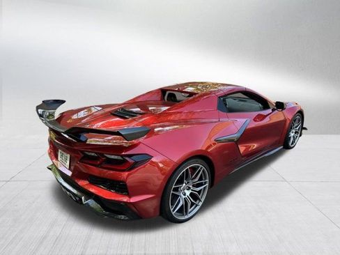 Used 2024 Chevrolet Corvette Z06 w/ Z07 Performance Package RWD image 47