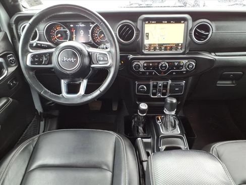 Used 2023 Jeep Wrangler Sahara w/ Cold Weather Group image 15