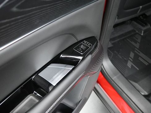 New 2026 Cadillac Lyriq Luxury image 17