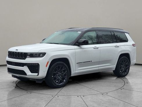 New 2026 Jeep Grand Cherokee L Summit AWD/4WD image 3