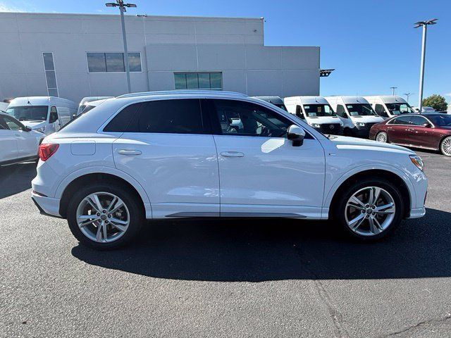 Used 2020 Audi Q3 2.0T Premium AWD/4WD image 9