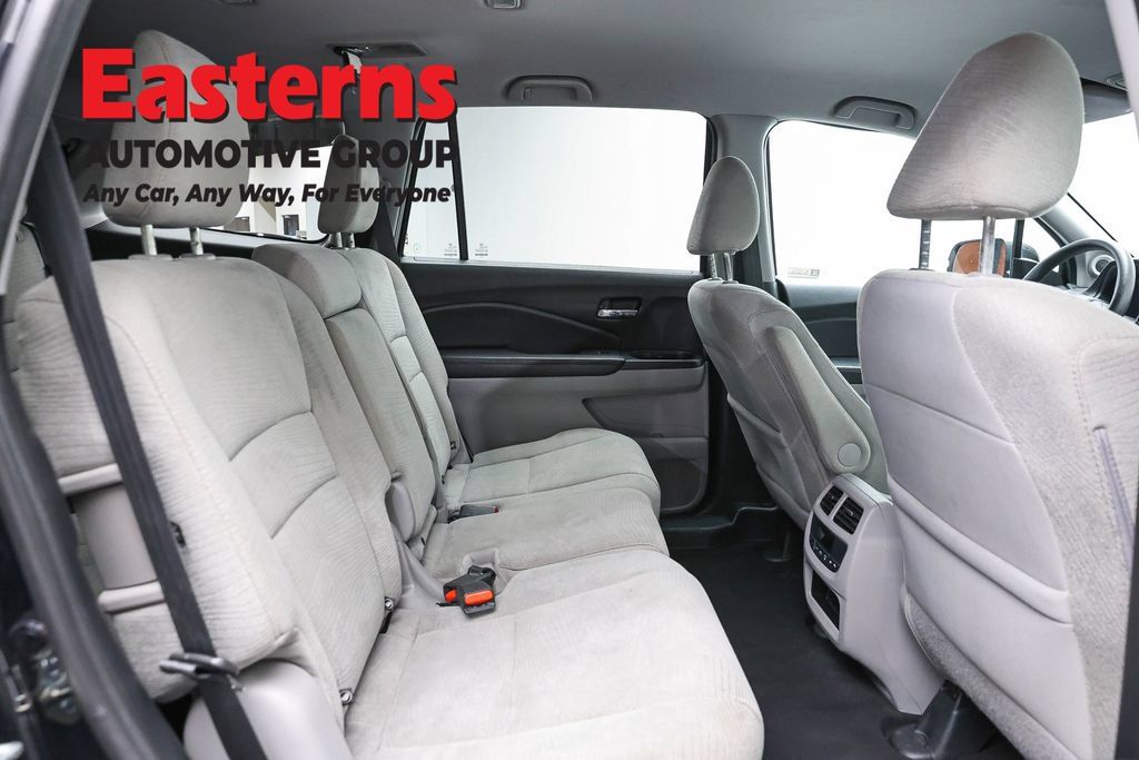 Used 2018 Honda Pilot EX image 21