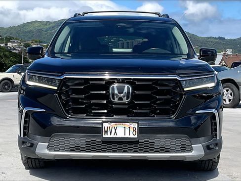 Used 2023 Honda Pilot Elite image 6