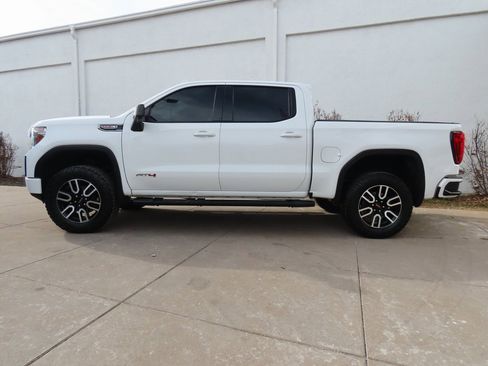 Used 2020 GMC Sierra 1500 AT4 w/ AT4 Premium Package image 4