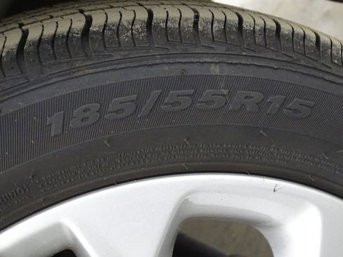 Used 2021 Chevrolet Spark LT image 41