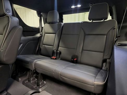 Used 2025 Chevrolet Tahoe Premier image 28