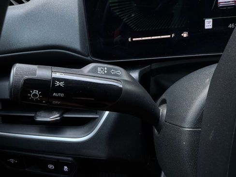 Used 2025 Kia K4 FWD image 36