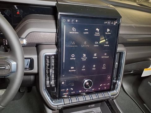 New 2026 GMC Yukon XL Elevation image 10