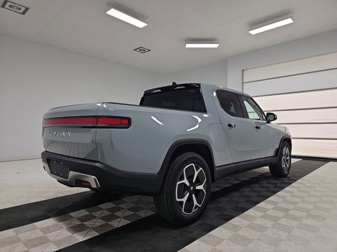 Used 2023 Rivian R1T Adventure AWD/4WD image 5