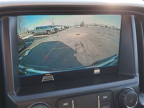 Certified 2022 GMC Canyon Elevation w/ Trailering Package image 26