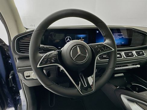 New 2026 Mercedes-Benz GLS 450 GLS 450 image 12