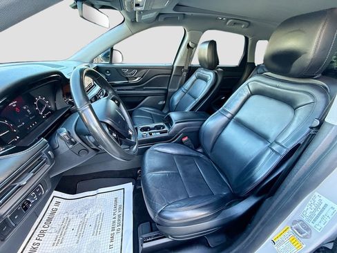 Used 2020 Lincoln Corsair Reserve image 23