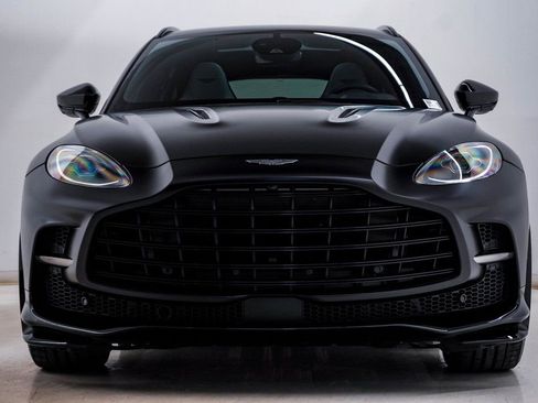 Used 2023 Aston Martin DBX 707 image 5