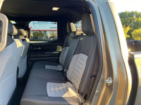 Used 2024 Toyota Tacoma TRD Off-Road image 26