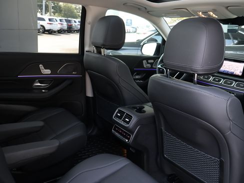 Certified 2024 Mercedes-Benz GLS 450 4MATIC image 27
