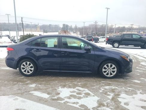 Used 2024 Toyota Corolla LE image 8