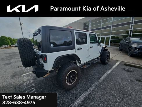 Used 2017 Jeep Wrangler Unlimited Sport w/ Quick Order Package 24S AWD/4WD image 8