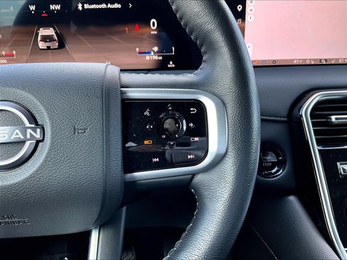 Certified 2025 Nissan Armada SL w/ Captain's Chari Seat Package AWD/4WD image 15