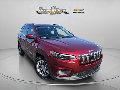 Used 2019 Jeep Cherokee Latitude Plus w/ Comfort/Convenience Group