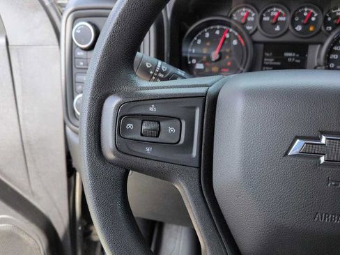 Used 2019 Chevrolet Silverado 1500 Custom Trail Boss AWD/4WD image 22