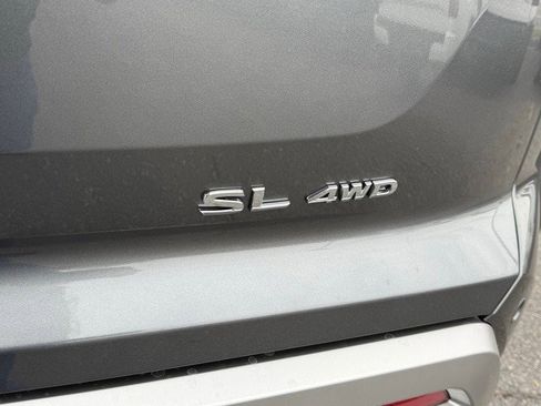 New 2025 Nissan Pathfinder SL w/ SL Premium Package image 17
