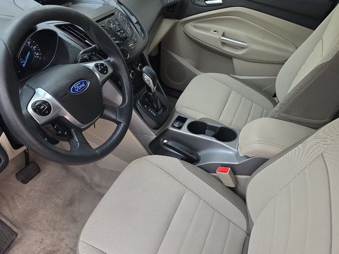 Used 2015 Ford Escape SE FWD image 10