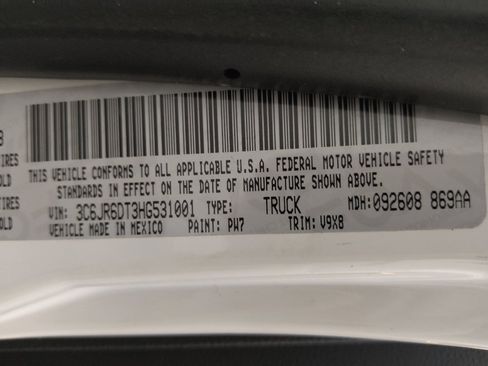 Used 2017 RAM 1500 Tradesman w/ Power & Remote Entry Group image 33