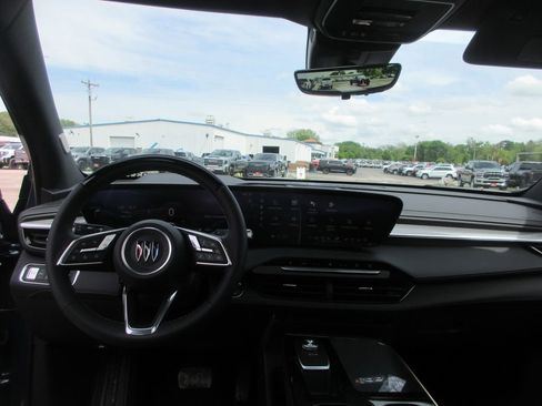 New 2026 Buick Enclave Avenir w/ Super Cruise Package AWD/4WD image 17