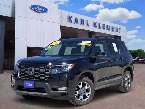 Used 2023 Honda Passport TrailSport image 1