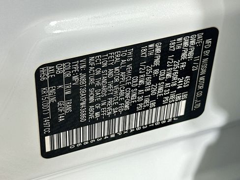 Used 2023 Nissan Rogue SV FWD image 12