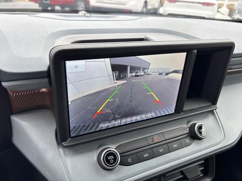 Used 2023 Ford Maverick Lariat w/ Lariat Luxury Package image 22