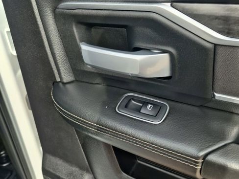 Used 2024 RAM 2500 Big Horn image 20