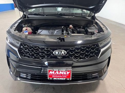 Used 2021 Kia Sorento SX image 9