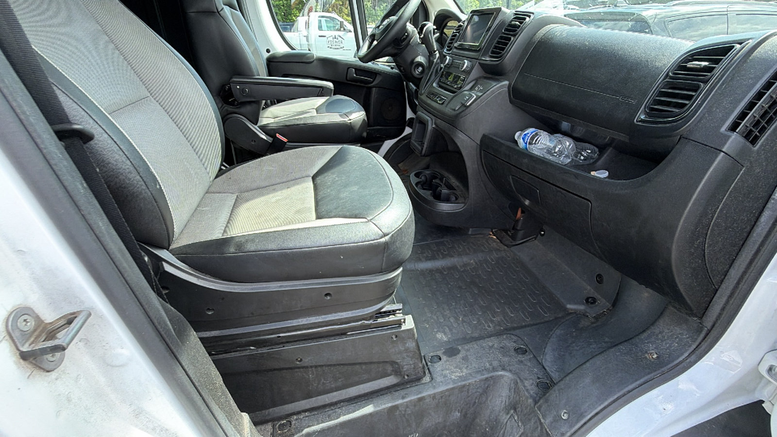 Used 2024 RAM ProMaster 2500 w/ Convenience Group FWD image 20