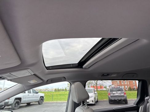 Used 2019 Honda Odyssey EX-L image 29