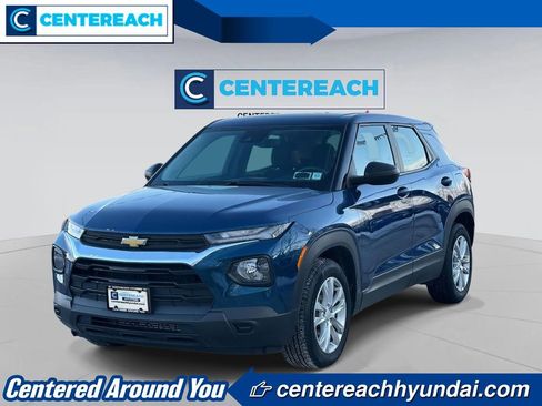 Used 2021 Chevrolet TrailBlazer LS image 1