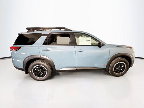 New 2026 Nissan Pathfinder Rock Creek w/ Rock Creek Premium Package AWD/4WD image 4
