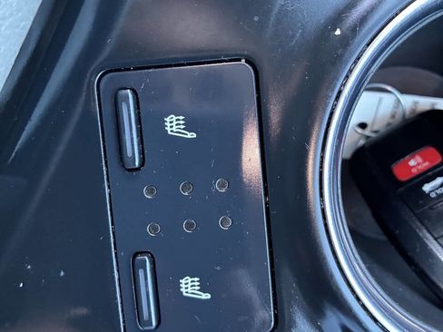 Used 2019 Toyota Camry XSE image 23