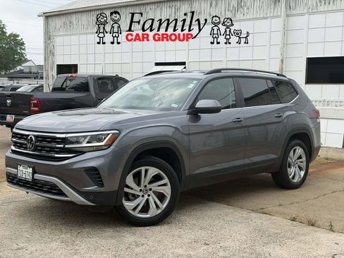 Used 2023 Volkswagen Atlas SE FWD image 1