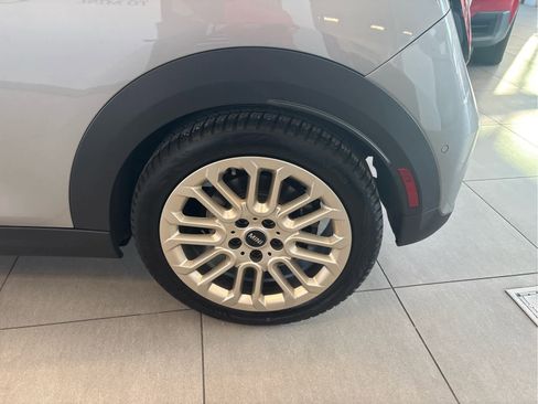 Used 2025 MINI Cooper S image 5