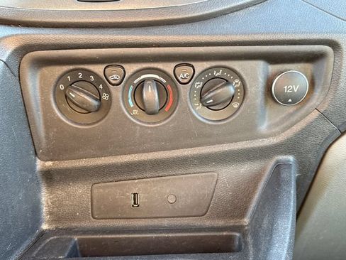 Used 2019 Ford Transit 250 148 Medium Roof RWD image 28