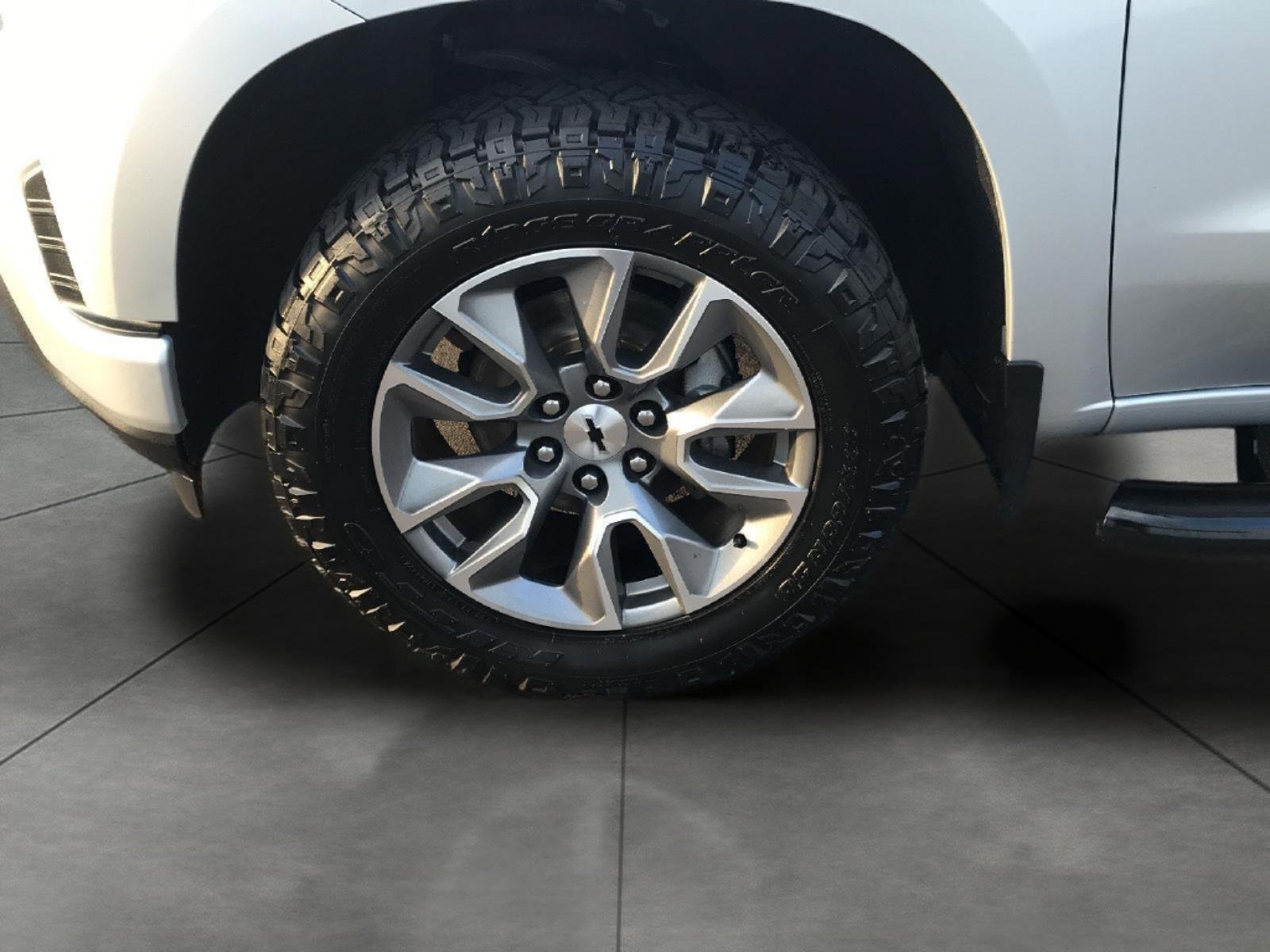 Used 2020 Chevrolet Silverado 1500 RST AWD/4WD image 33