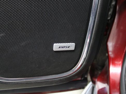 Used 2017 GMC Yukon SLT w/ HD Trailering Package image 14