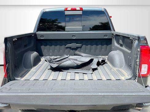 Used 2018 Chevrolet Silverado 1500 High Country AWD/4WD image 26