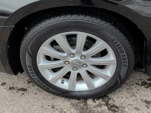 Used 2012 Chrysler 200 Touring image 9