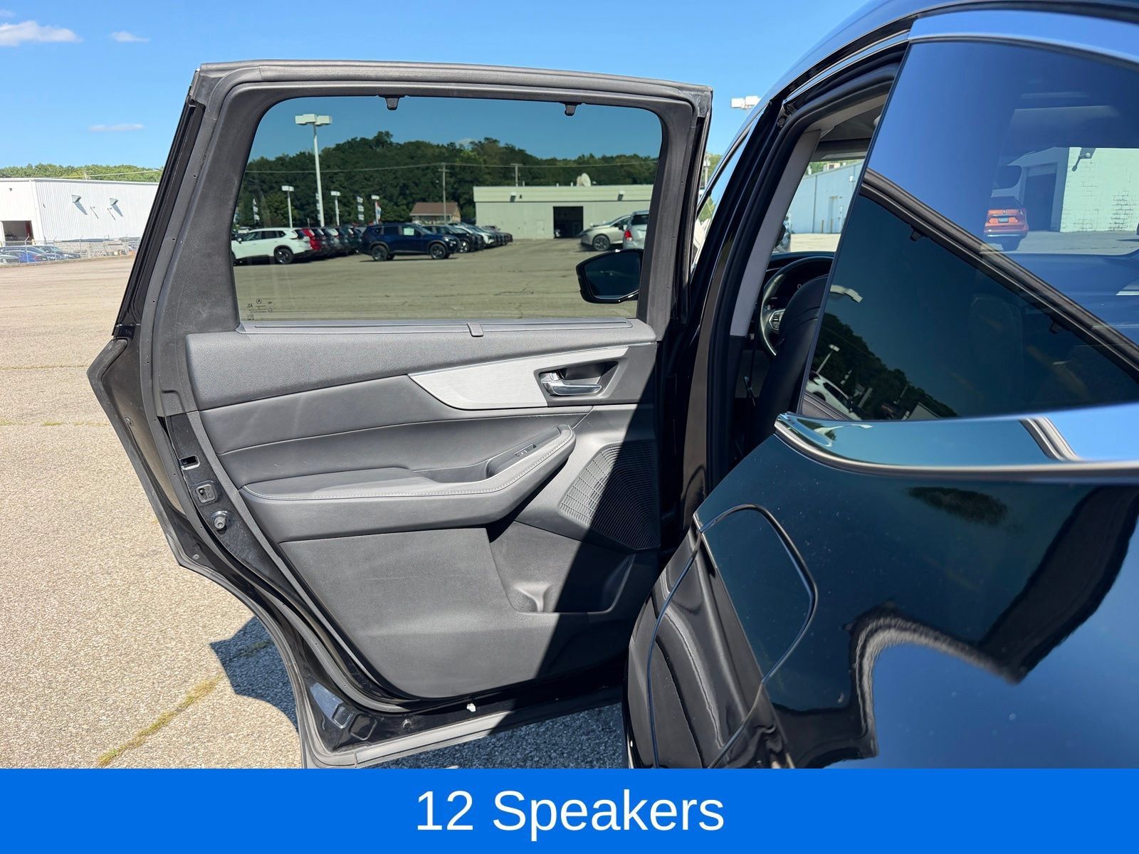 Used 2023 Acura MDX w/ Technology Package AWD/4WD image 31
