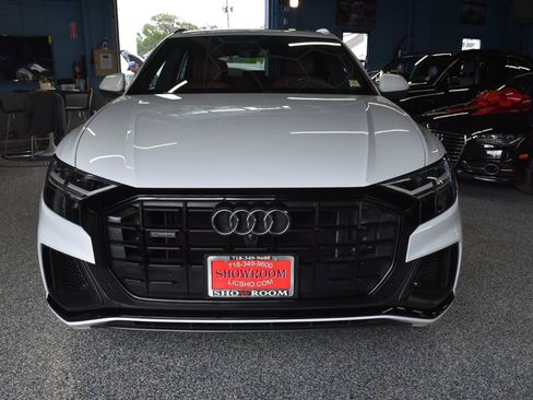 Used 2021 Audi Q8 Premium Plus AWD/4WD image 12